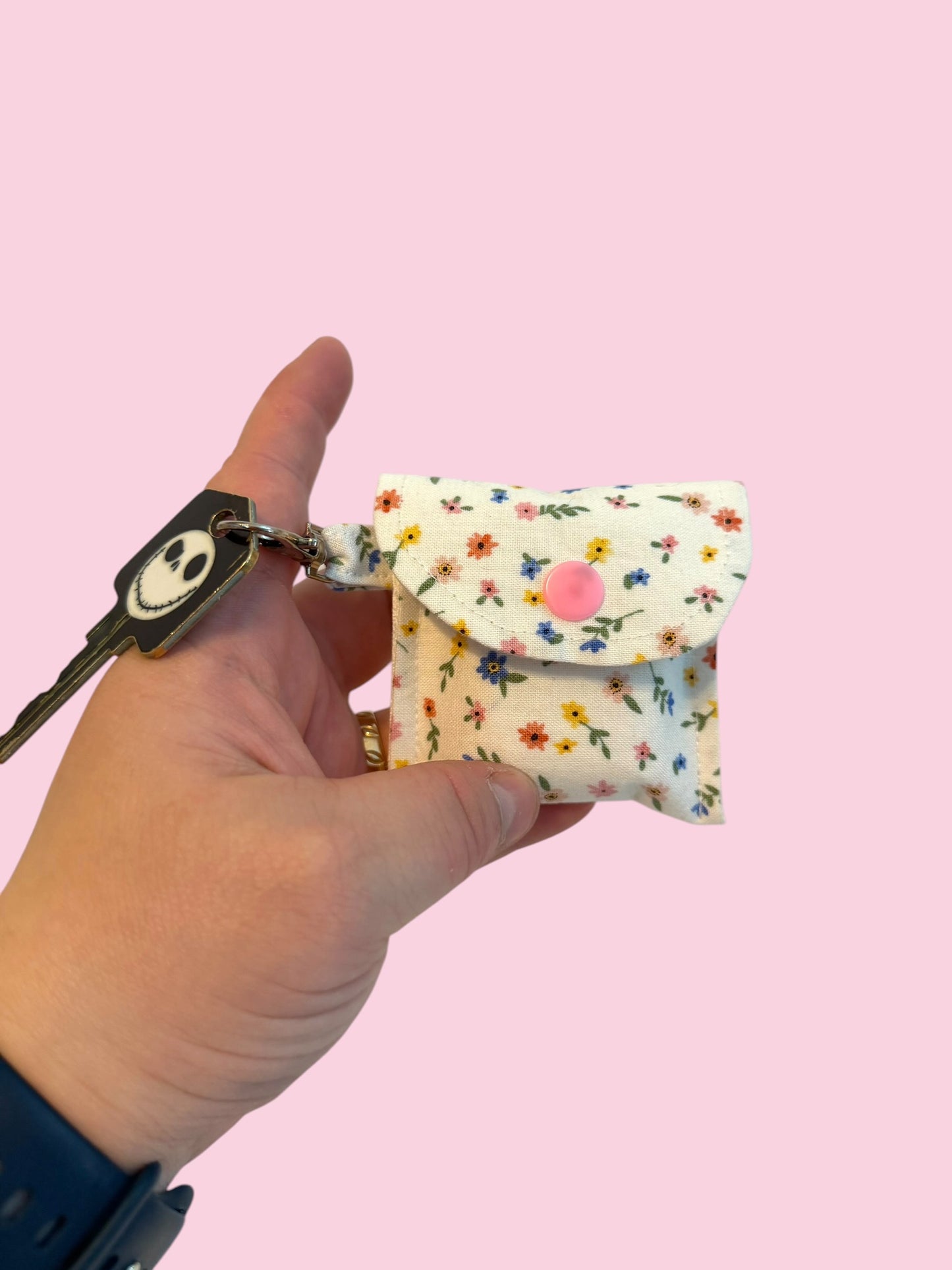 The “Summer” AirPod Case