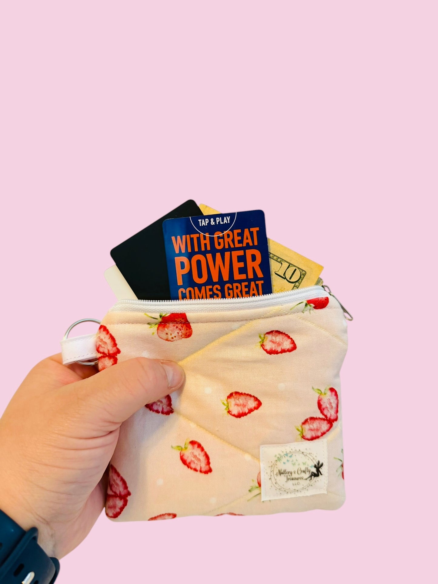 The “Straw-Baby” Keychain Wallet