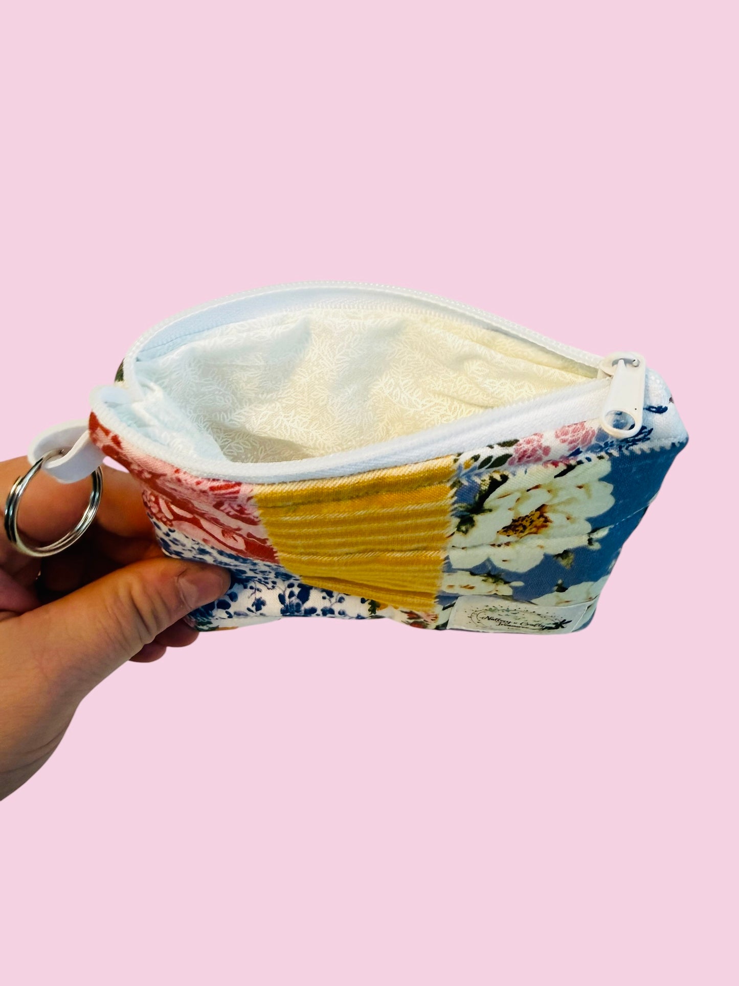 The “Margaret” Keychain Wallet