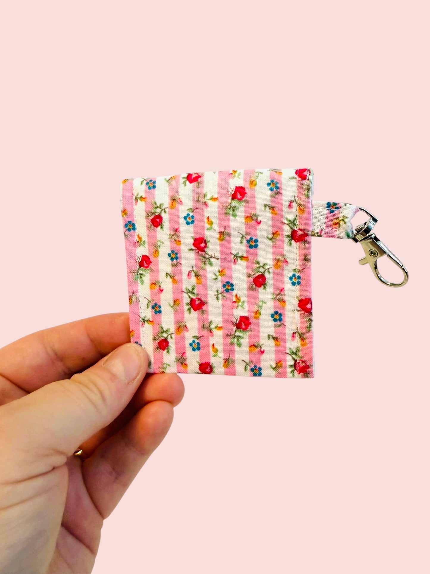 The “Aleah” AirPod Case