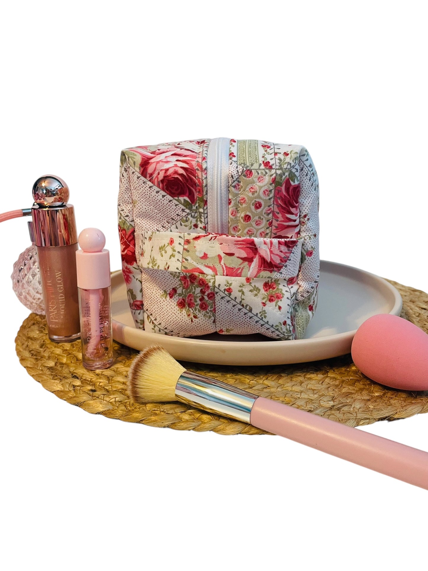 The “Alyssa” Make-Up, Carry All Bag