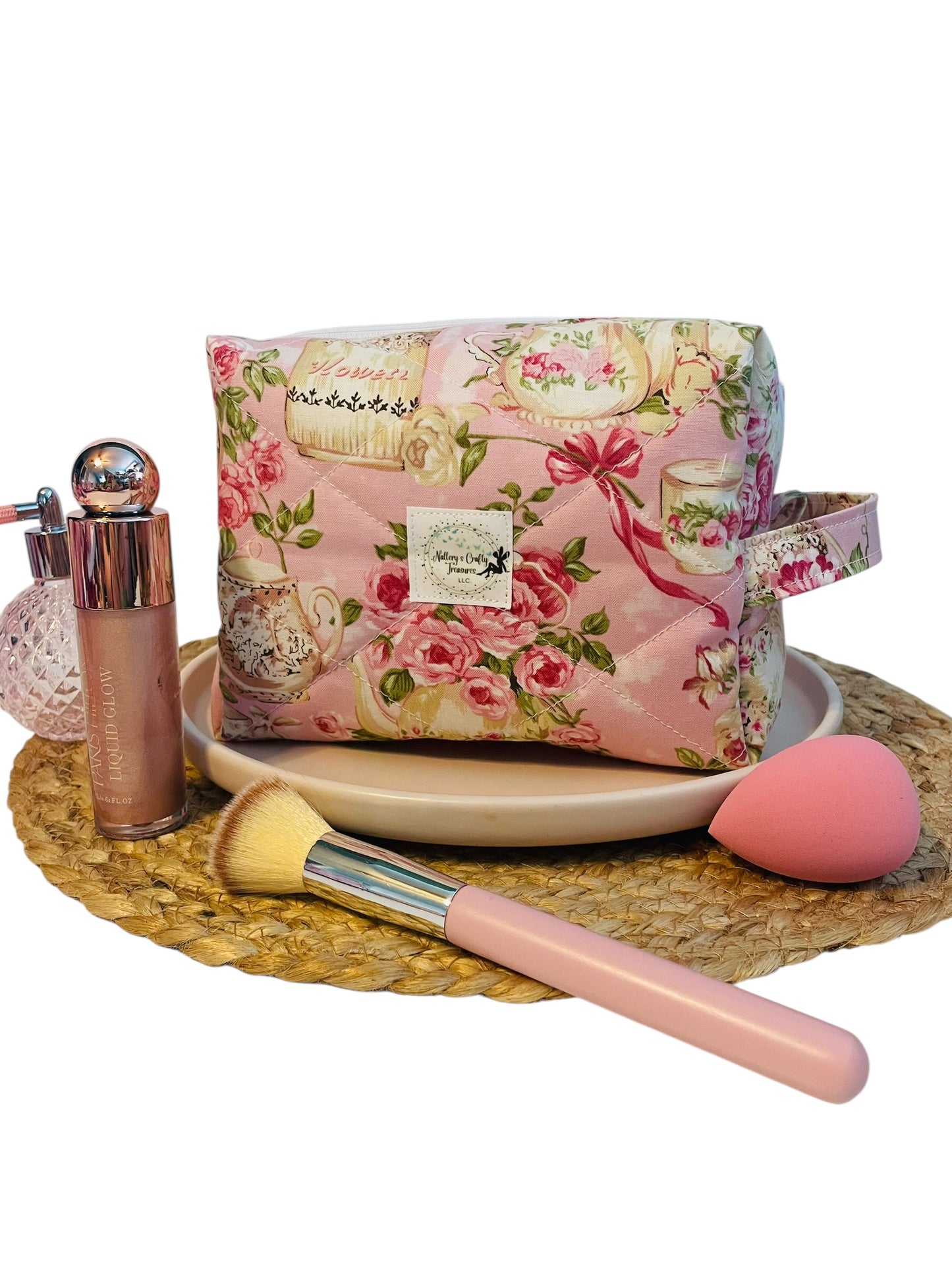 The “Alice” Make-Up, Carry All Bag