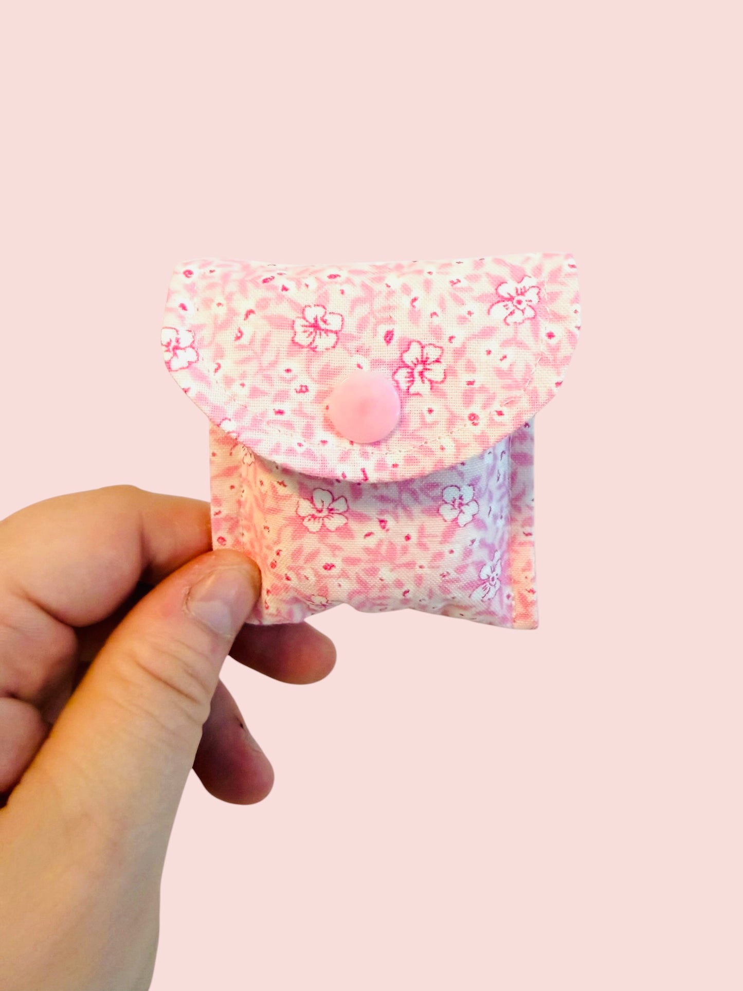 The “Ruthie” AirPod Case