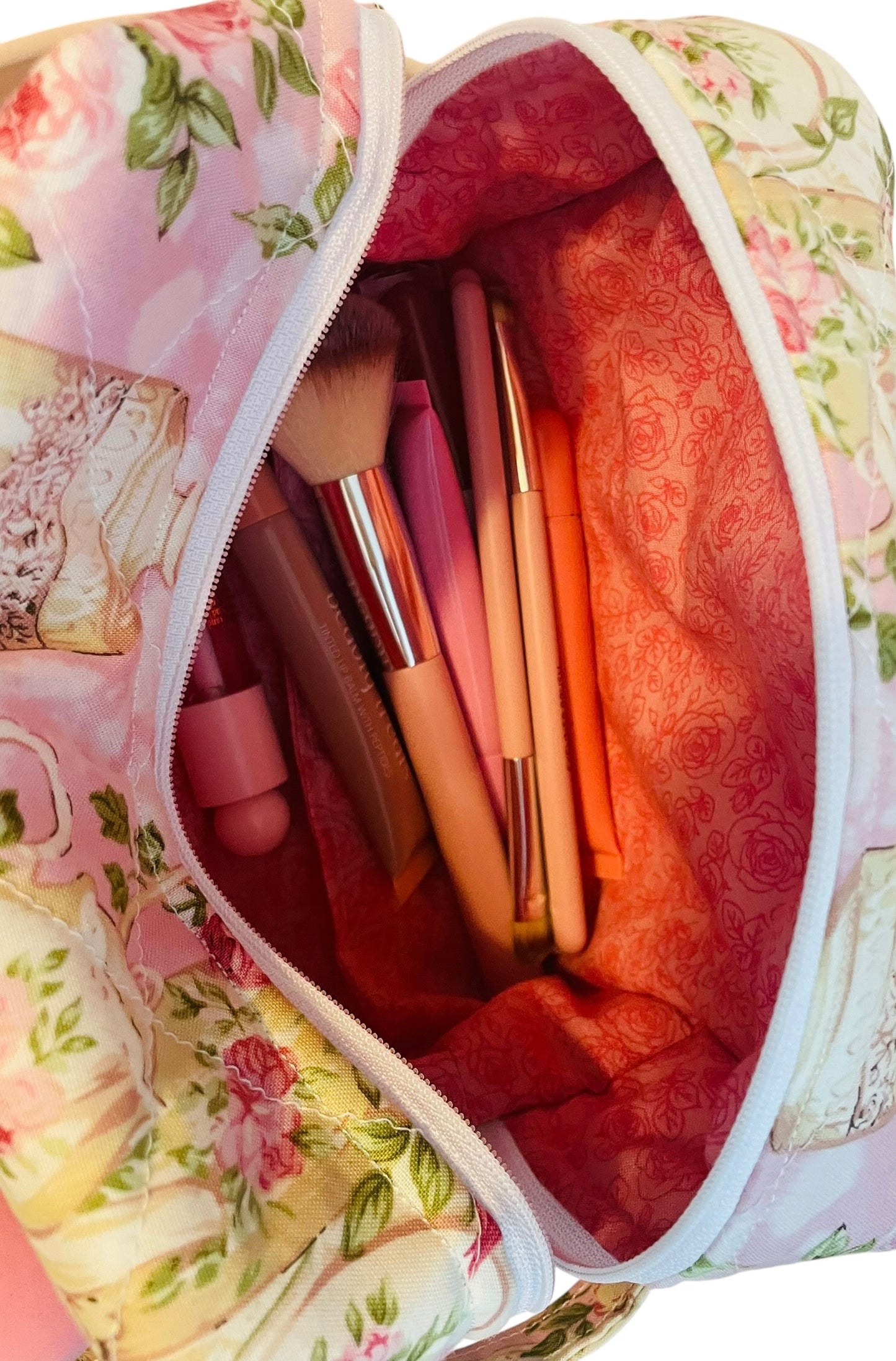 The “Alice” Make-Up, Carry All Bag