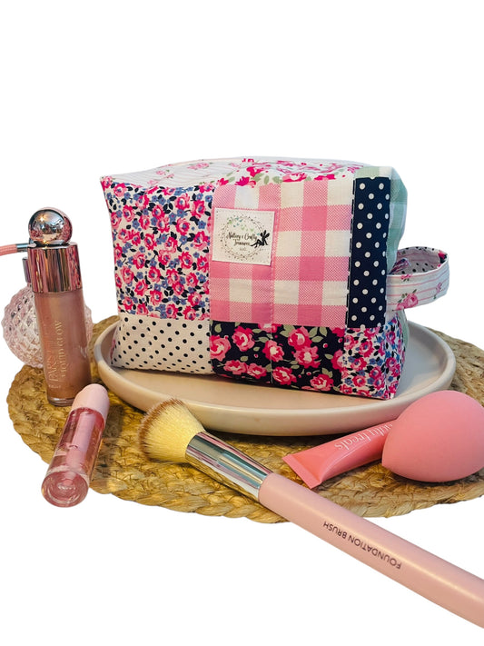 The “Jane” Make-Up, Carry All Bag