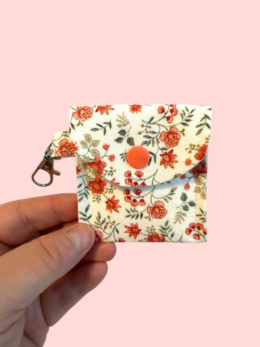 The “Rosy” AirPod Case