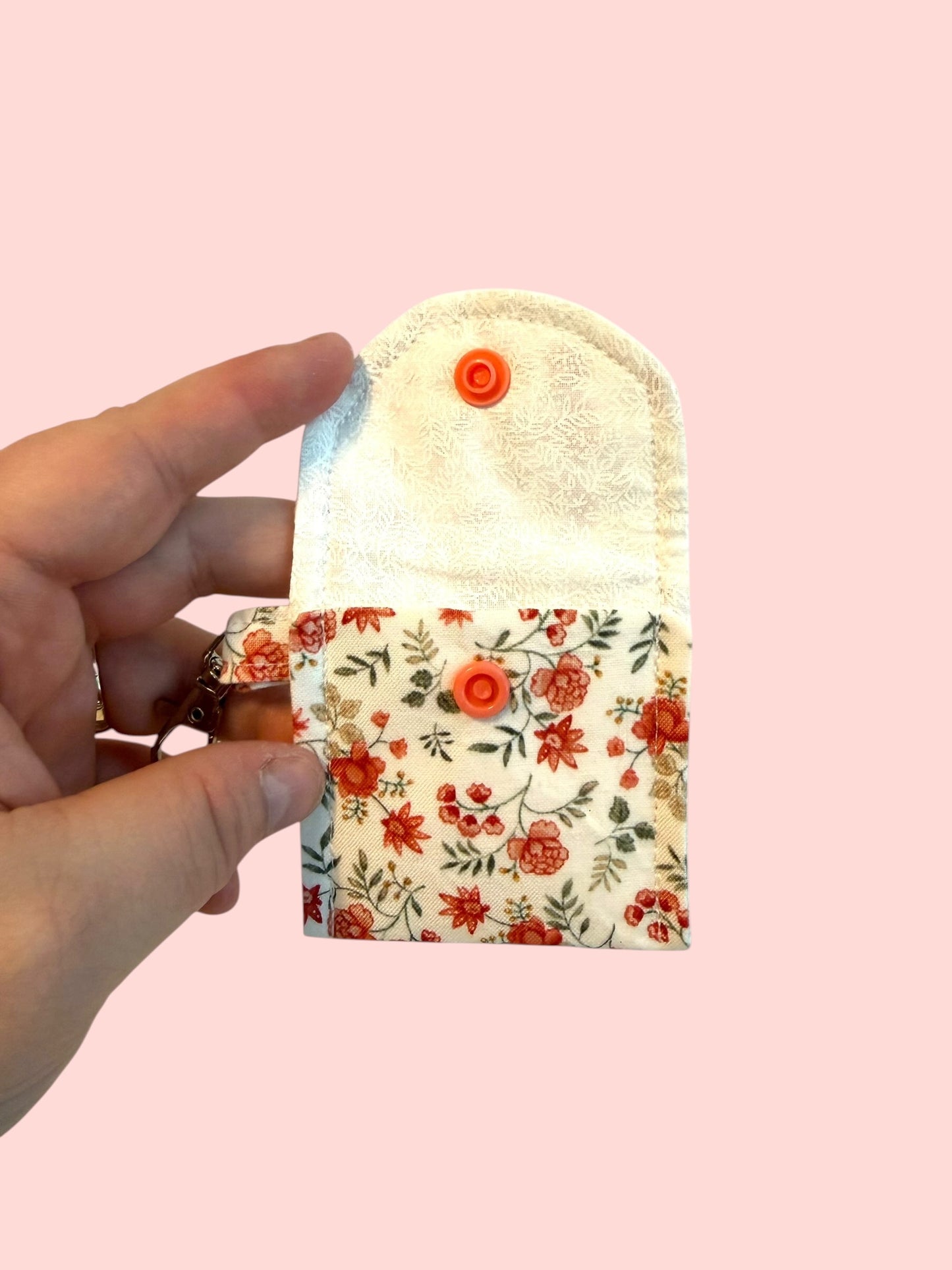 The “Rosy” AirPod Case