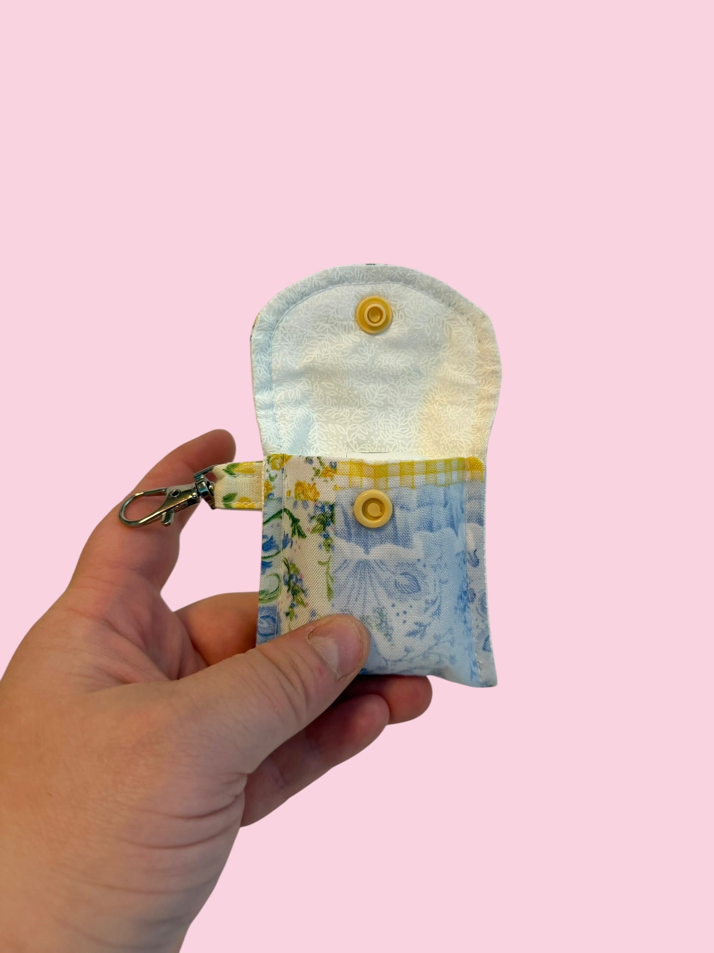 The “Aurora” AirPod Case