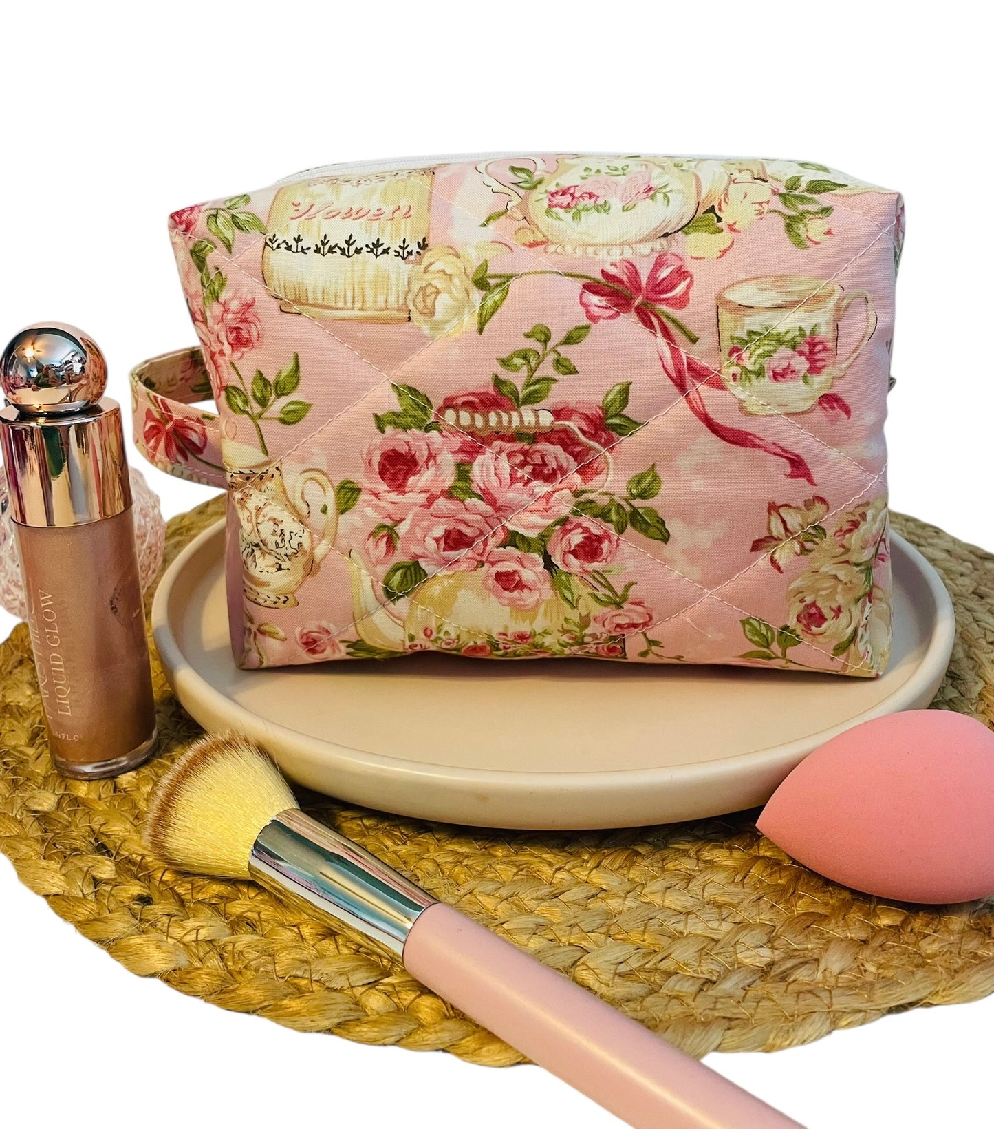 The “Alice” Make-Up, Carry All Bag