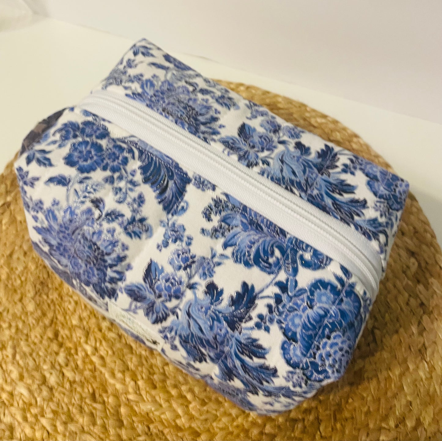 The “Daphne” Make-Up, Carry All Bag