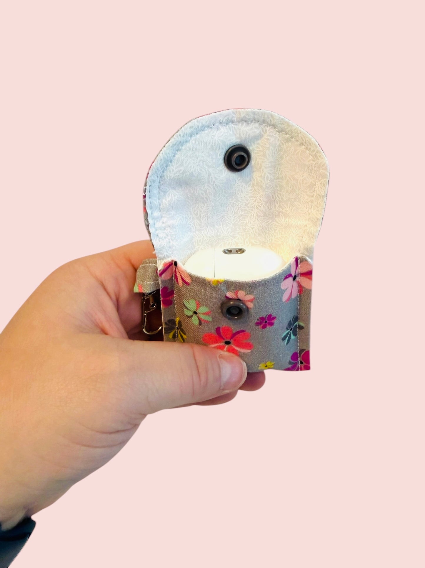 The “Samantha” AirPod Case