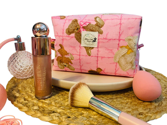 The “Pinky” Make-Up, Carry All Bag