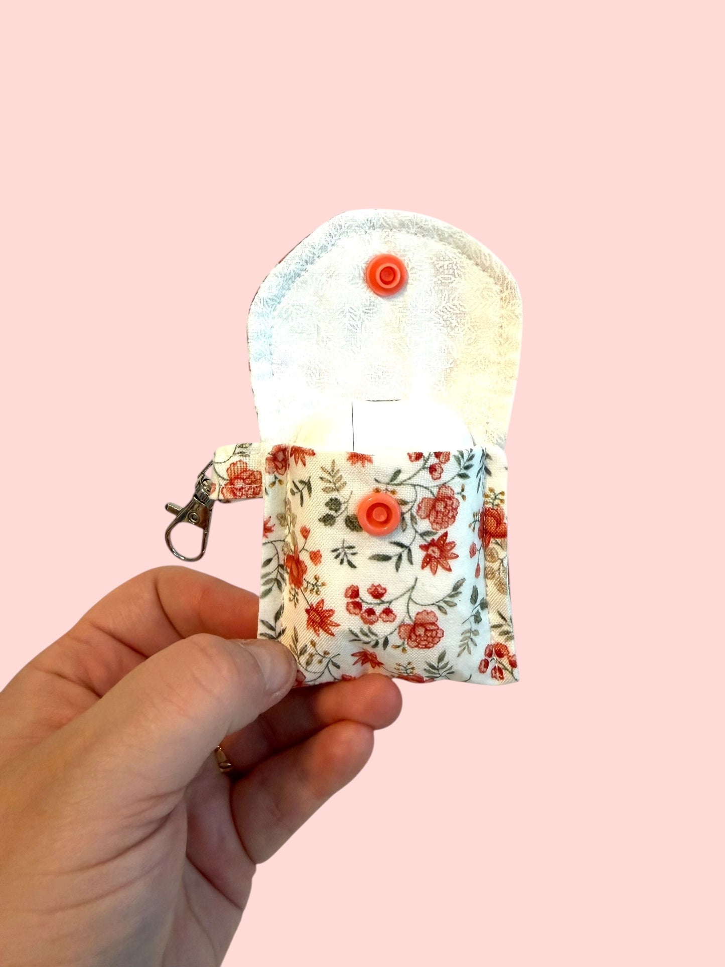 The “Rosy” AirPod Case