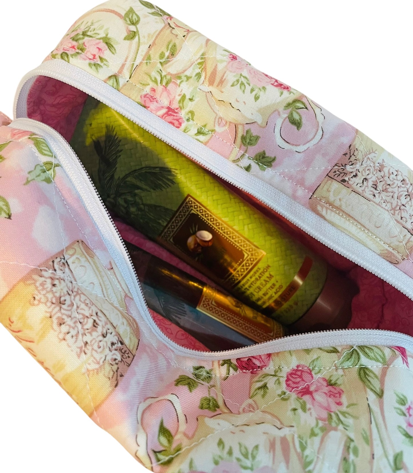 The “Alice” Make-Up, Carry All Bag