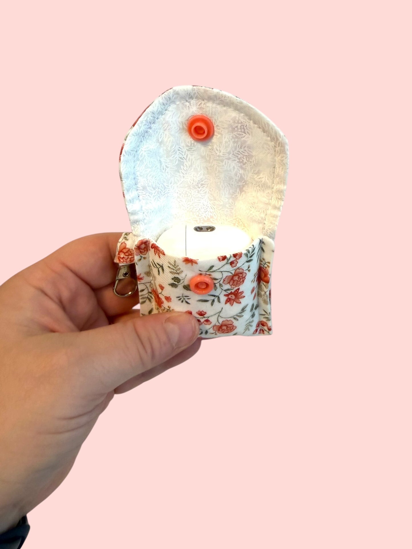 The “Rosy” AirPod Case
