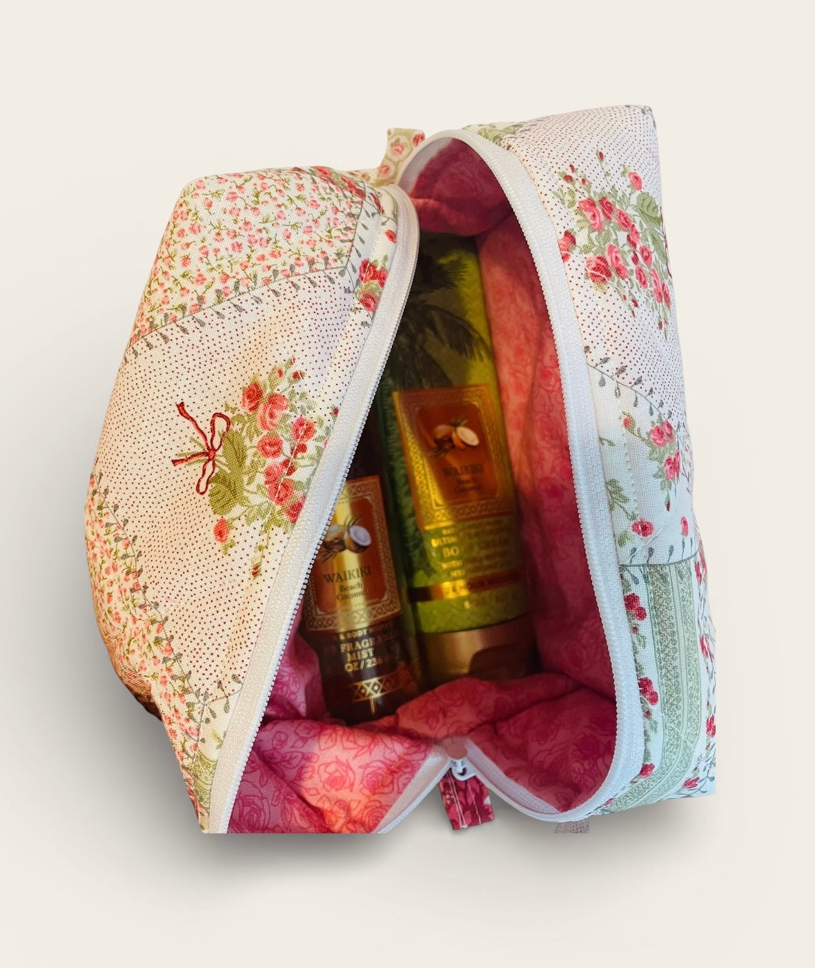 The “Alyssa” Make-Up, Carry All Bag